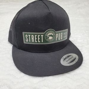 DESCHUTES BREWERY STREET PUB BEER ADVERTISING TRUCKERS HAT CAP SNAPBACK